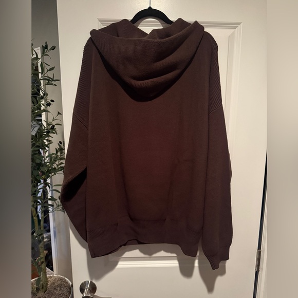 ALO Yoga Espresso Brown Hooded Sweatshirt - Picture 3 of 4